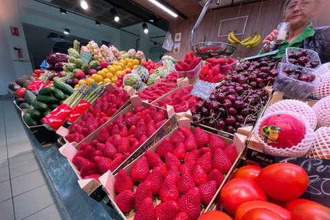 Alicante; Visit the Plaza de Toros with the Castle or Central Market, with tapas Alicante; Visit the Plaza de Toros with Castle or Central Market, with tapas