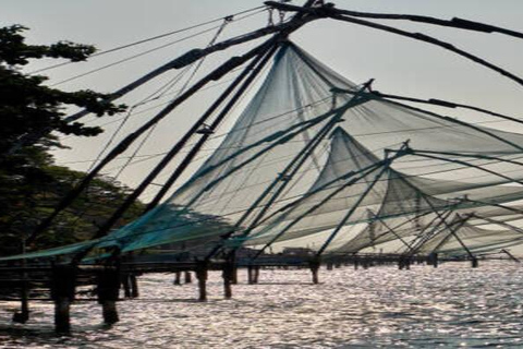 From Kochi: Private Kochi, Alleppey & Trivandrum Tour