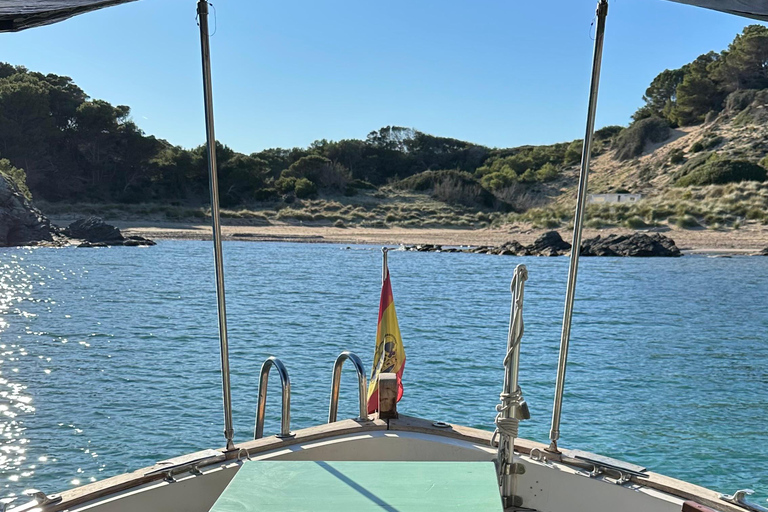 Sail in a Llaut through the marine reserve of northern Menorca, 4 or 8 hours Sail in the marine reserve of northern Menorca