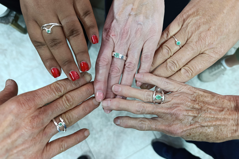 波哥大：制作属于你的祖母绿戒指波哥大：制作属于你自己的翡翠戒指