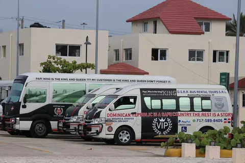 Santiago airport round trip to puerto plata hotels