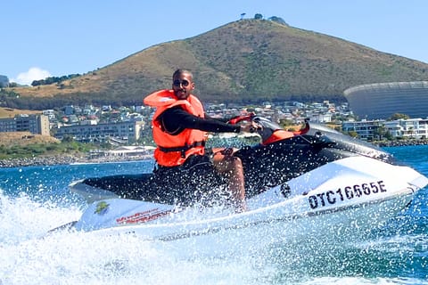 Cape Town: Jet Ski - 1 Hour