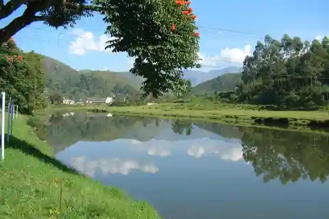 Munnar Letchmi Hills village Tour