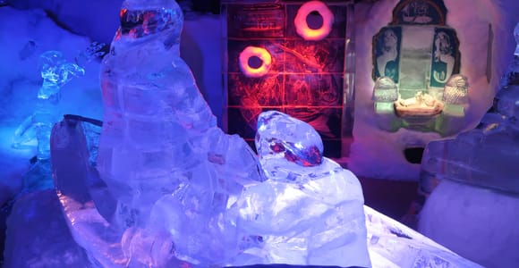 Lofoten: Magic Ice Bar Entry Ticket with Welcome Drink