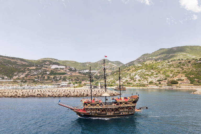 Alanya: Pirate- Party Boat Tour with Lunch & Drinks Alanya: Pirate- Party Boat Tour with Lunch & Drinks
