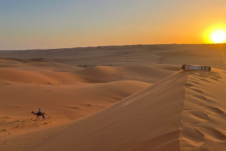 Riyadh: Private Red Sands Sunset, Quad & Hospitality