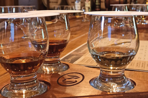 Boquete, Chiriquí: Dive into the world of rum Boquete, Chiriquí: Immerse yourself in the world of rum