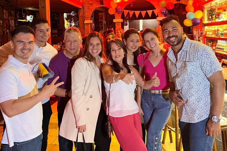 Cali: Salsa Experience with Local Culture, Dancing, and Live Show