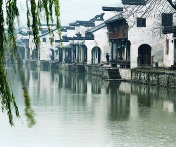 Gardens and Tongli or Zhouzhuang Water Town
