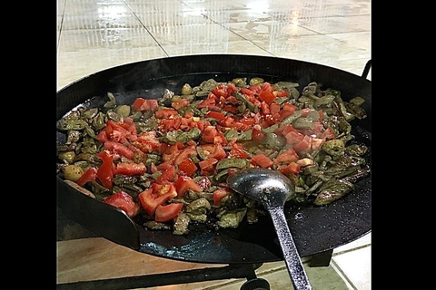 Jeddah or Mecca: Desert cooking class with a local dinner