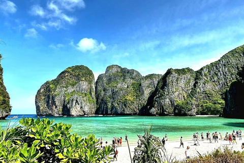 Phuket: Viagem de 1 dia para Maya Bay, Phi Phi e Bamboo IslandPhuket: Passeio de um dia em Maya Bay e Bamboo Island de lancha rápida