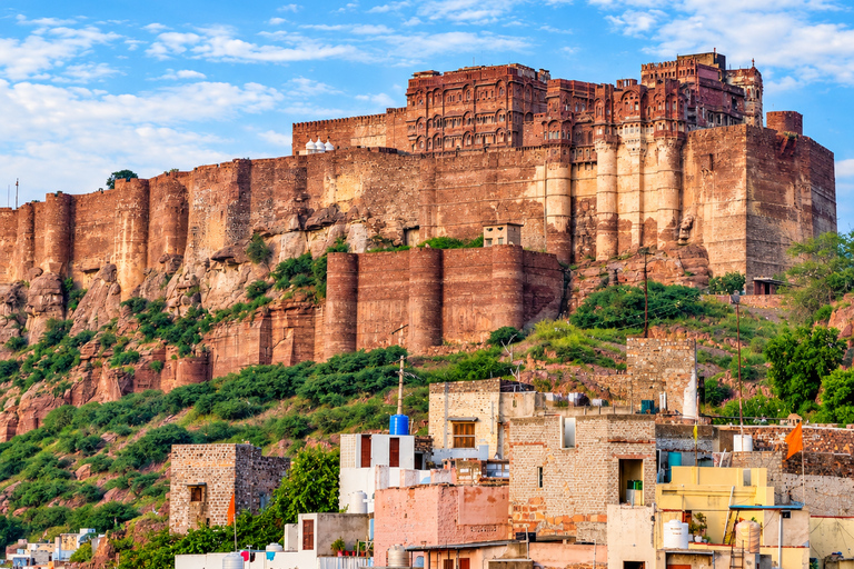 From Delhi: 15-Day Rajasthan Desert & Taj Mahal Private Tour 15-Day Private Royal Rajasthan Tour with Budget 2Star Hotels