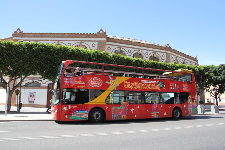 Málaga: hop on, hop off-bus en beleveniskaart-optiesMalaga-ervaring: 24 uur
