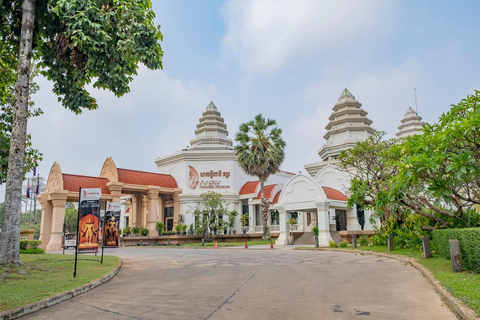 Siem Reap: Angkor National Museum Entry Ticket with Tuk-Tuk