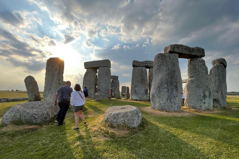 London: Windsor Castle & Stonehenge Private Day Trip