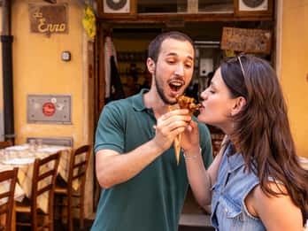 Roma: Skumringstur i Trastevere med vinsmaking