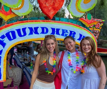 Mexico City: Xochimilco Boat Party with Unlimited Drinks