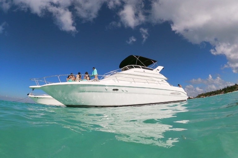 Exklusive Cancun Privatyacht segelt durch die KaribikExklusive Cancun Privatyacht 4 Stunden Tour