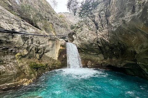 Von Seite: Reise zur atemberaubenden Schönheit der Sapadere-Schlucht