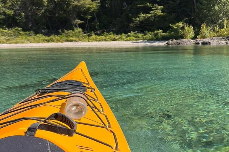 Villa la Angostura: Half Day Kayak Tour with Picnic
