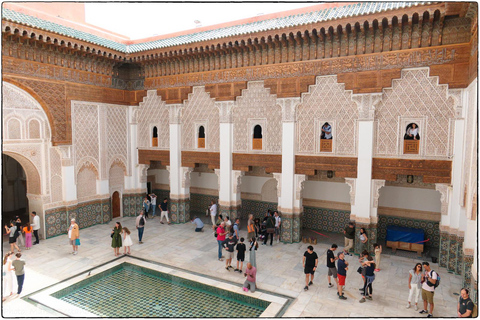 Marrakesh: Bahia Palace, Ben Youssef Medersa & Secret Garden Private Tour in French - Meeting at Your Riad in the Medina