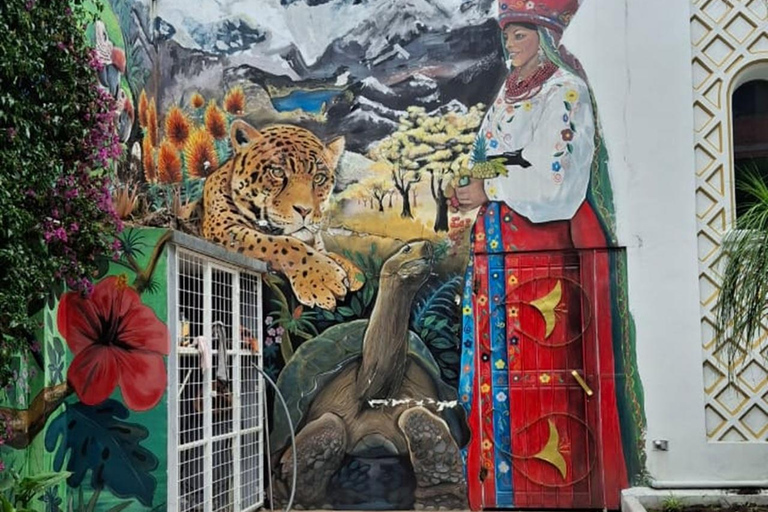 Quito: La Mariscal and La Floresta Walking Tour