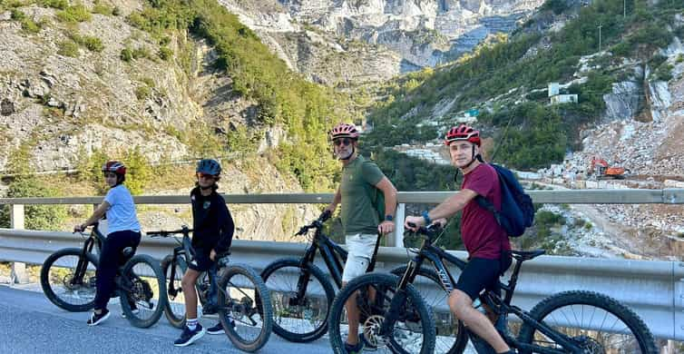 Tour alle Cave di Marmo in E-bike con degustazione di lardo