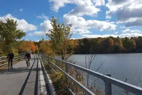 Vale do Hudson: Visita de bicicleta a uma cervejaria artesanal