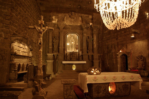 Krakow: Wieliczka Saltmine Guided Tour with Hotel Pickup
