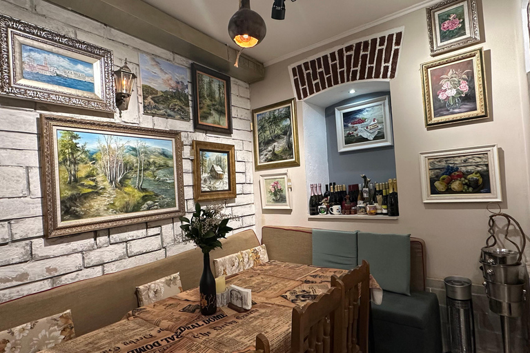 Plovdiv: Wine Tasting with Cheese and Cured Meats Extended Wine Tasting – 5 Tastings