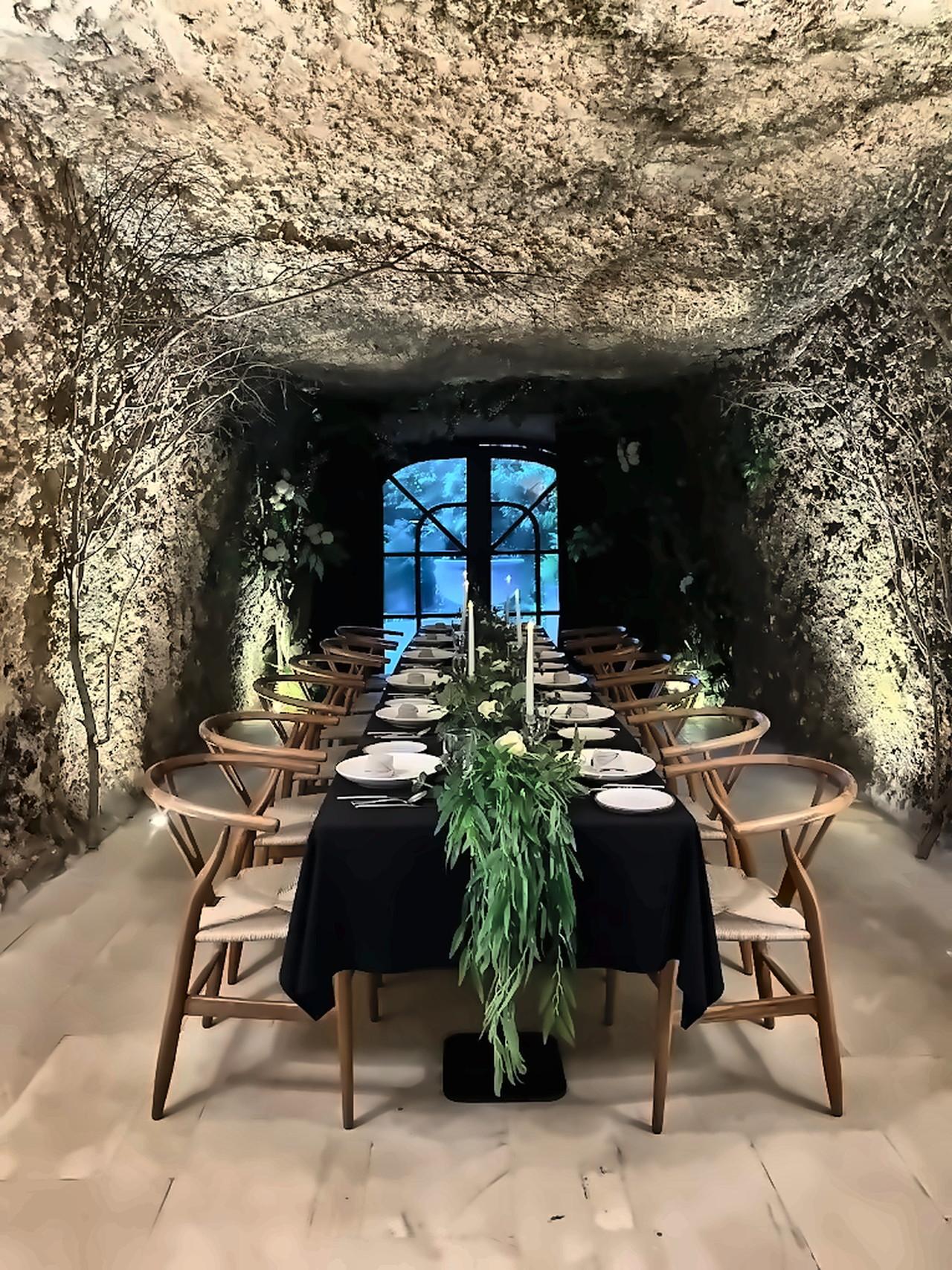Nusa Dua: CLIFF at CANNA – Dinner-Paket mit Zugang zum Strand