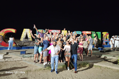 Chiva Rumbera Tour with Music, Party, and Fun in Cartagena