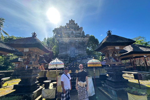 Mengening Temple: What Melukat Actually Feels Like