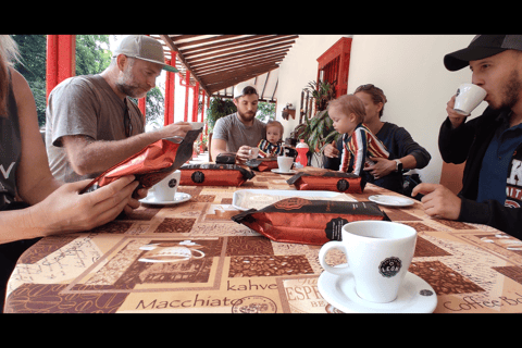 Medellín: Coffee Farm Tour with Tasting Experience