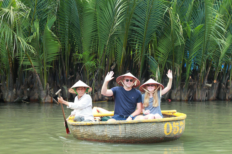 岘港/会安：椰林游船（可选按摩）岘港：篮子船导览游 + 会安市区漫步 + 按摩