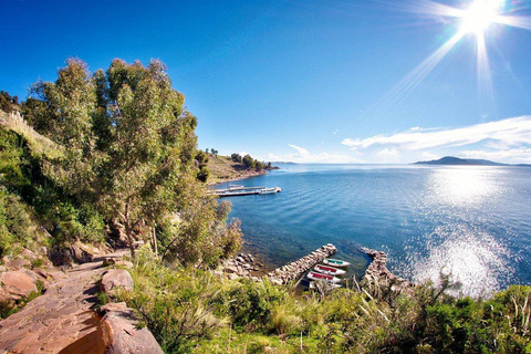 From Puno: Full-Day Uros & Taquile Islands by Speedboat