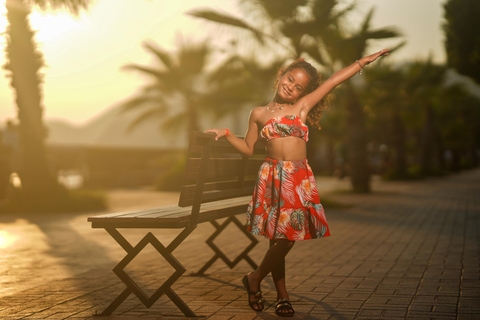 Alanya: Holiday Photo Shoot Families Couples Solo Travelers Meeting Point