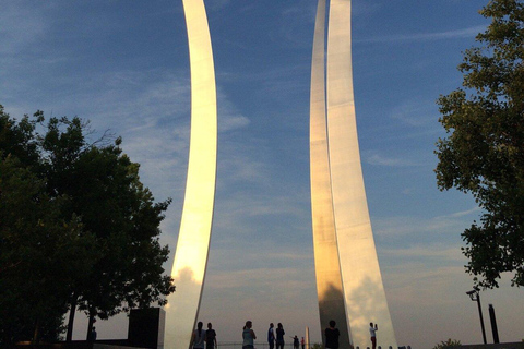 Washington DC: Private Moonlight Van Tour Group of 7 passengers