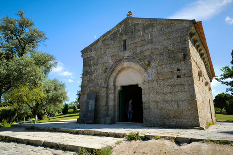 Braga & Guimarães Tour: Small Historical Group Tour