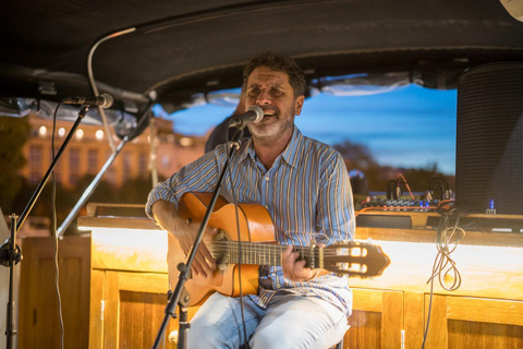 Seville: Flamenco life music Yacht Cruise, Tapas & Drinks Private Yacht Flamenco life music Cruise, Wine beers & tapas