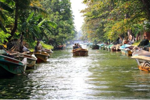 Colombo: Muthurajawela Wetland & Dutch Canal Boat Adventure