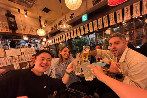 Kanazawa: Nighttime Izakaya Tour with Local Guide