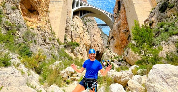 Alicante: Dry Canyoning in the Mascarat in Calpe-Altea