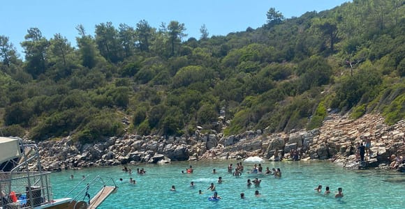 Bodrum Aquarium Bay Tour with Lunch & Swimming Stops