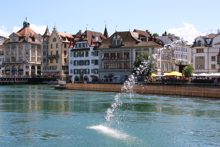 Lucerna: Excursão a pé particular com um guia de turismo