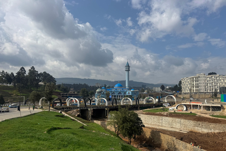 Addis Ababa: City Tour, Debre Libanos & Portuguese Bridge