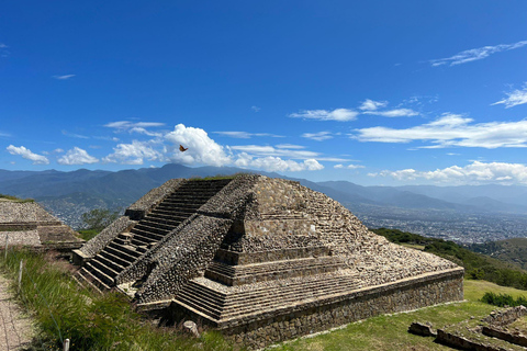 Prywatna wycieczka do miast Monte Alban i rzemiosła