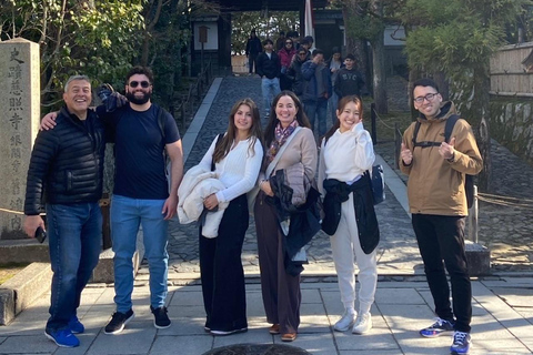 E-Bike Tour in Kyoto with Asuka, Japanese graduate student