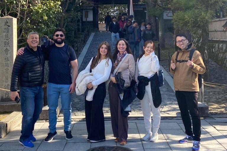 E-Bike Tour in Kyoto with Asuka, Japanese graduate student