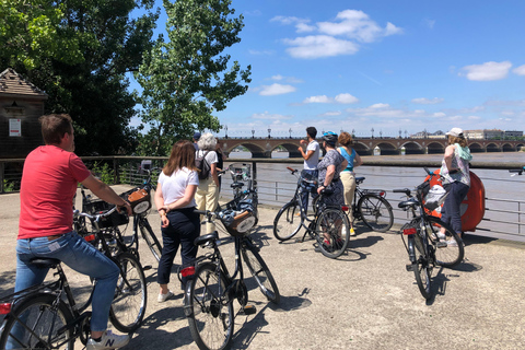 Burdeos: lo esencial 3 horas en biciTour en bicicleta en inglés